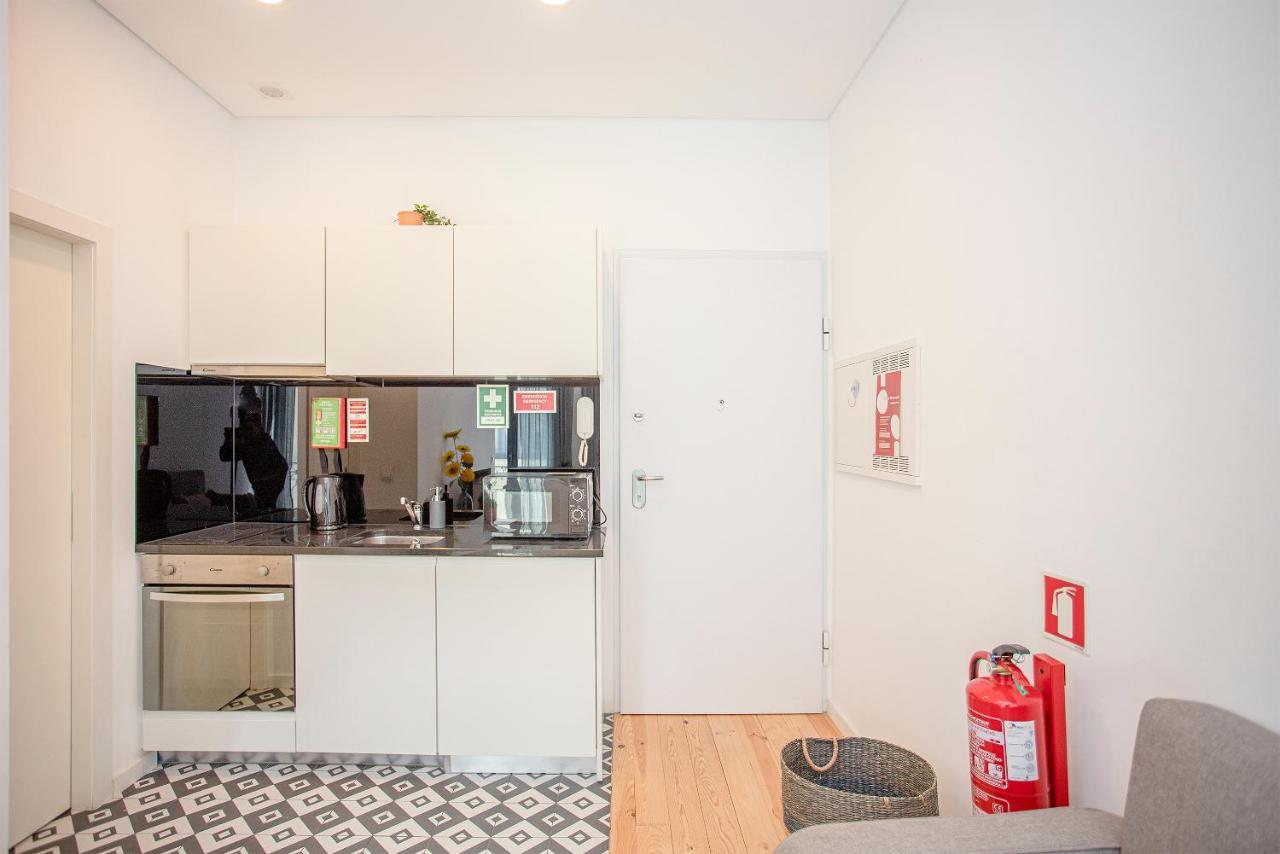 Charming Downtown Apartment - 4Pp Wifi Tv Porto Bagian luar foto